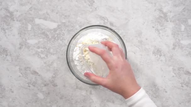 Пласка Лежала Крок Кроком Змішування Інгредієнтів Скляній Мисці Приготування Вершкового — стокове відео