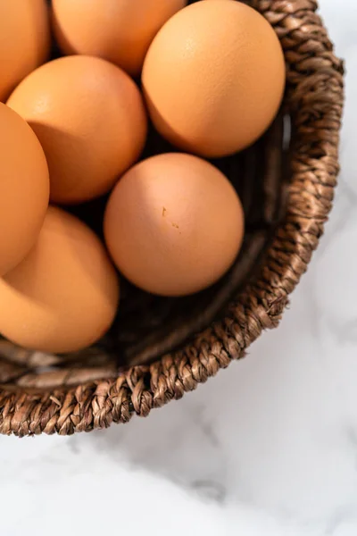 Measured Ingredients Glass Mixing Bowls Make Peel Hard Boiled Eggs — Stock Photo, Image