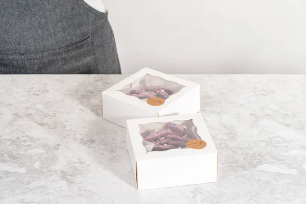 Packaging Homemade Mermaid Pretzel Twists White Paper Box — Stok Foto