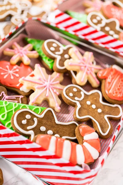 Packaging Homemade Variety Fudge Gingerbread Cookies Christmas Food Gifts Tin — Stock Photo, Image