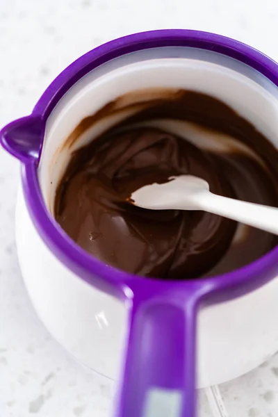 Melting Chocolate Chips Candy Melting Pot Make Chocolate Pretzel Christmas — Stockfoto