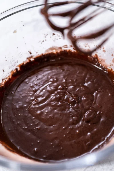 Mezclar Ingredientes Para Hornear Cupcakes Chocolate Arcoíris Unicornio — Foto de Stock