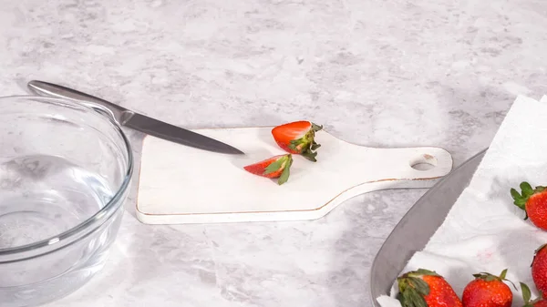Step Step Slicing Fresh Organic Strawberries White Cutting Board — Stock Photo, Image