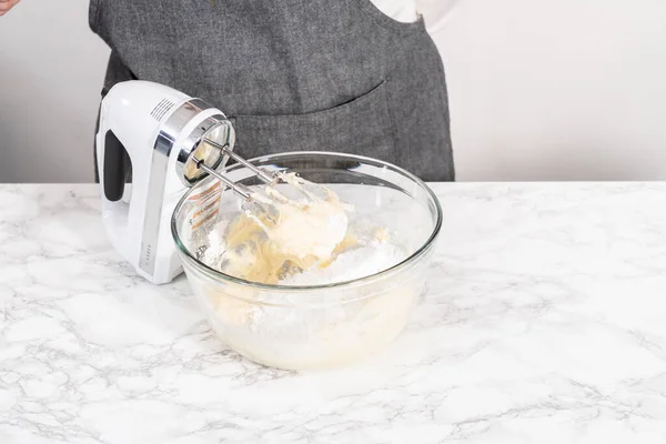 Mixing Ingredients Large Glass Mixing Bowl Prepare Cream Cheese Frosting — Stock Photo, Image