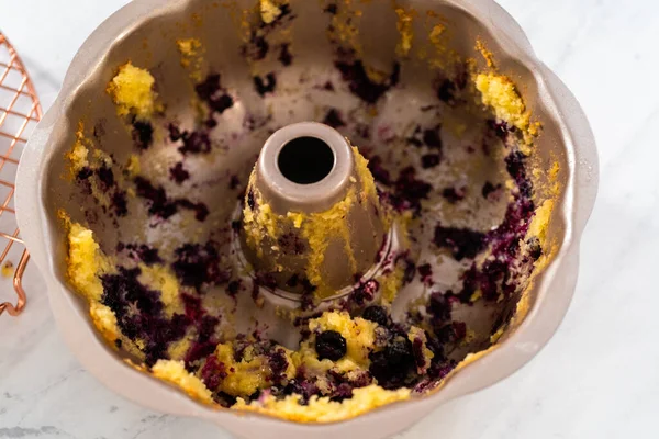 Baking Failed Failed Lemon Blueberry Bundt Cake Didnt Come Bundt — Stock Photo, Image