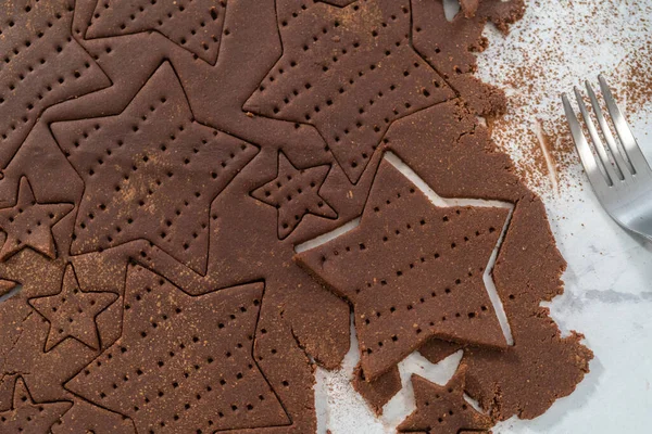 Cutting Star Shaped Chocolate Graham Crackers Dough Cookie Cutter — Stock Photo, Image