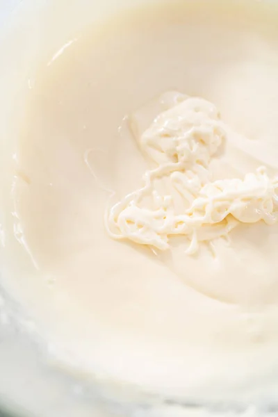 Mixing Ingredients Large Glass Mixing Bowl Make Cream Cheese Glaze — Stock Photo, Image