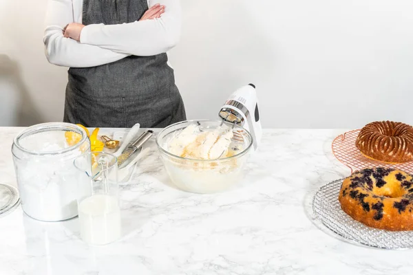 Skillfully Combine Ingredients Using Hand Mixer Prepare Rich Smooth Cream — Stock Photo, Image