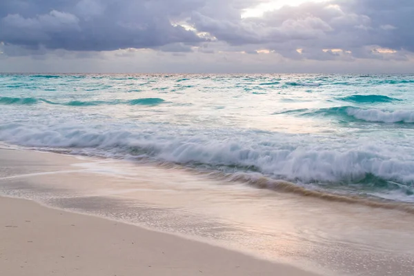 Восход Солнца Над Пляжем Карибском Море — стоковое фото