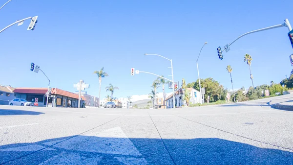 Santa Maria Kalifornien Usa December 2022 Bil Kör Genom Gatorna — Stockfoto
