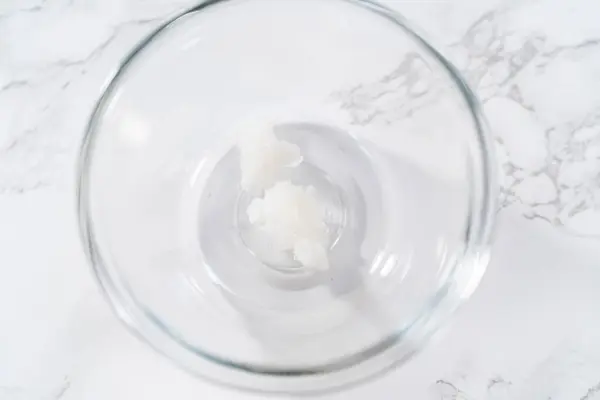 Measured Ingredients Glass Mixing Bowls Make White Chocolate Stars American — Stockfoto