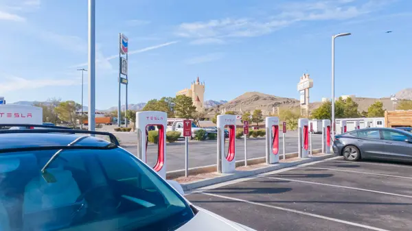 Primm Nevada Usa December 2022 Day Tesla Vehicle Seen Charging — Stock Photo, Image