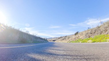 Gündüz, Arroyo Quemada Sahili, Kaliforniya yakınlarındaki HWY 101 'de, çevre kıyı manzarası manzarası sunar..