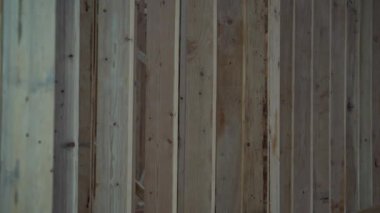 Denver, Colorado, ABD-1 Eylül 2023-kompleks ahşap iskelet inşa ediliyor. Tahta kirişler ve kirişler geometrik bir desen oluşturur.