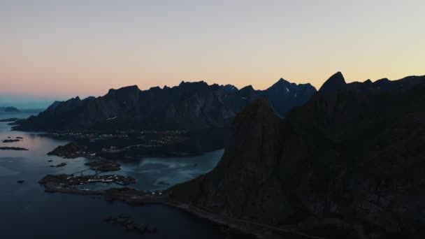 Tarde Puesta Sol Islas Lofoten Noruega Reine Lofoten Archipiélago Del — Vídeo de stock