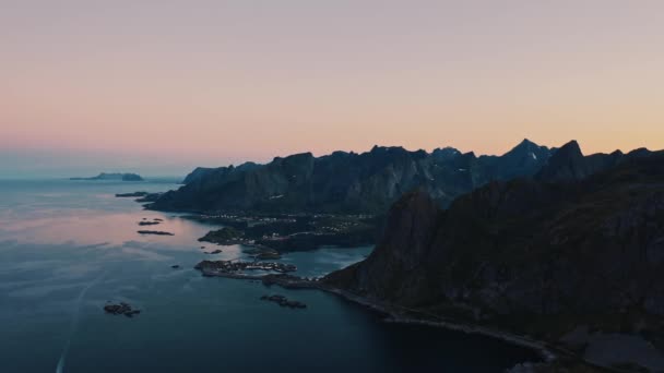 Tarde Puesta Sol Islas Lofoten Noruega Reine Lofoten Archipiélago Del — Vídeo de stock