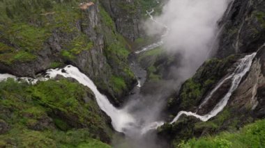 Voringsfossen, Norveç 'te büyük bir şelale..