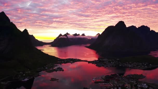 Abendlicher Sonnenuntergang Lofoten Inseln Norwegen Reine Lofoten Ist Ein Archipel — Stockvideo