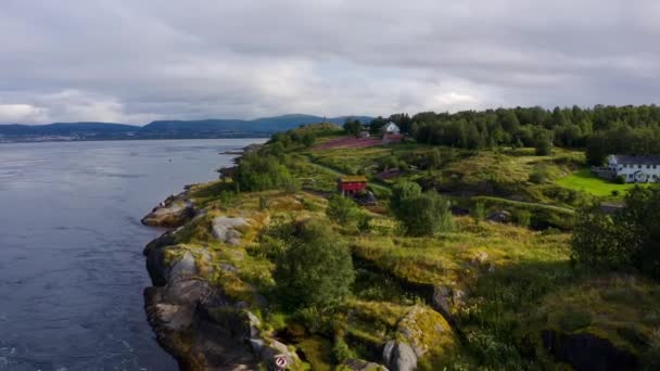 아름다운 노르웨이 노르웨이의 슈트라먼에 스트롬의 소용돌이 — 비디오
