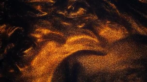 光る流体の動き 金の溶融 輝く黄色の液体塗料の流れオーバーレイ — ストック動画