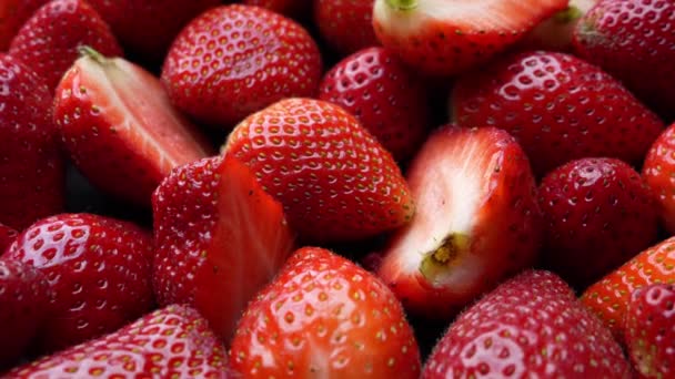 Erdbeer Hintergrund Rote Reife Bio Erdbeeren Auf Dem Markt Uhd — Stockvideo