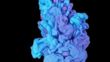 Renklerin sihirli karışımı. Siyah arka planda izole edilmiş suda ipeksi mürekkep bulutu. Suda renkli mürekkep, mürekkep damlası. Mor, mavi, pembe.