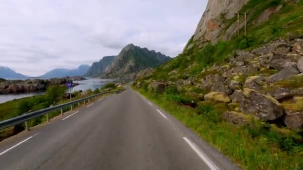 Condução Carro Uma Estrada Noruega Lofoten — Vídeo de Stock