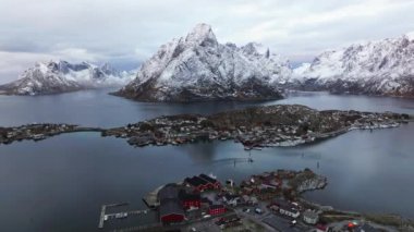 Kuzey Norveç 'teki Lofoten Adaları' na ait hava görüntüleri.