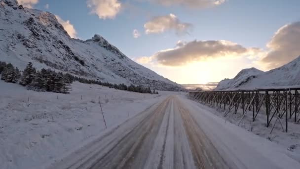 Vezetés Téli Úton Lofotenben Norvégiában — Stock videók