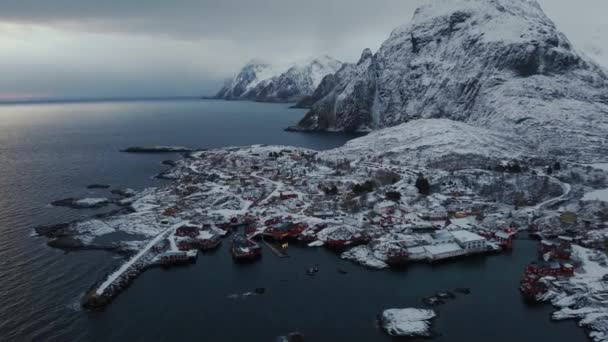 Αεροφωτογραφία Drone Πετούν Προς Amazing Village Lofoten Νορβηγία Ευρώπη — Αρχείο Βίντεο
