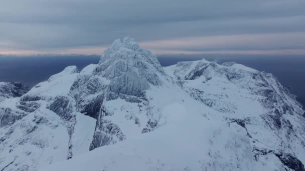 Вид Воздуха Красивые Снежные Горы Норвегии — стоковое видео