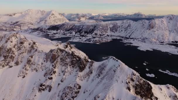 Widok Lotu Ptaka Fiordy Lofoten Norwegia Zimą Pokryty Śniegiem Filmik Stockowy