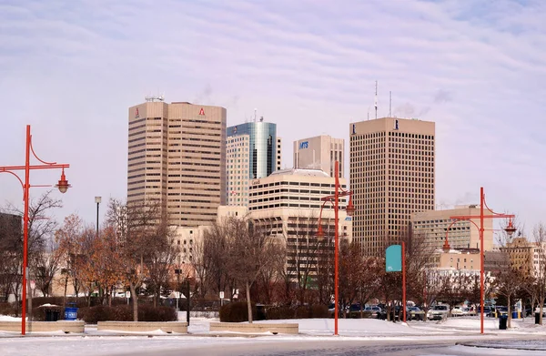 stock image Winnipeg, Manitoba, Canada - 11 18 2014: Winter view on Winnipeg downtown with high-rise buildings of Financial Exchange District seen from Waterfront Drive.