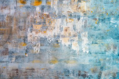 Bu sanat eseri yumuşak mavi, krem ve ince altın renklerin karışımını içeriyor, yumuşatıcı renk paletiyle büyüleyici ve soyut bir kompozisyon yaratıyor..