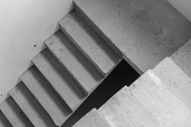 Somut adımlar, şık bir mimari ortamında daha düşük bir seviyeye erişim sağlar.