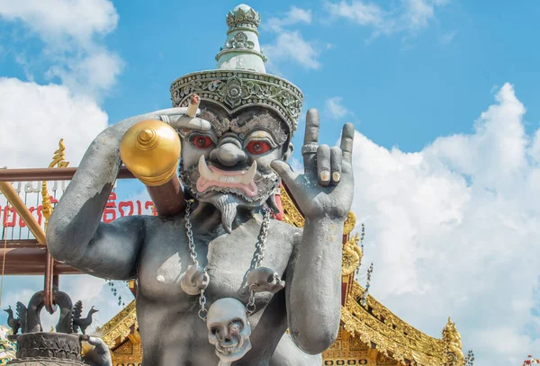 Statua Gigante Custode Wat Sangkaew Phothiyan Bellissimo Tempio Stile Moderno — Foto Stock
