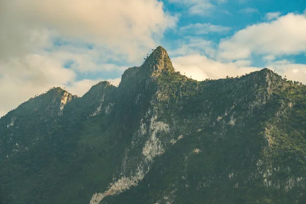 stock image The beautiful landscape of Chiang Dao mountain the 3rd highest mountain (2,175 metres) in Chiang Mai province of Thailand.