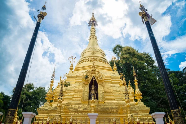 Pagode Dourado Estilo Birmanês Wat Sri Mung Muang Temple Chiang — Fotografia de Stock