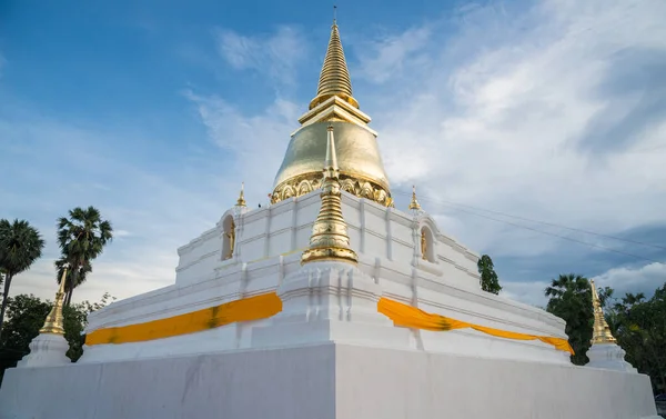 Wat Phra Borom Thung Yang Most Important Pagoda Laplae District — Stockfoto