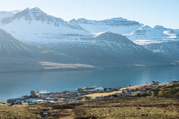 Belle Chaîne Montagnes Stoovarfjorour Village Pêcheurs Dans Fjord Est Islande — Photo