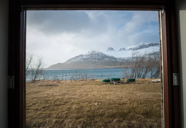 Belle Nature Est Devant Fenêtre Bel Environnement Dans Est Islande — Photo
