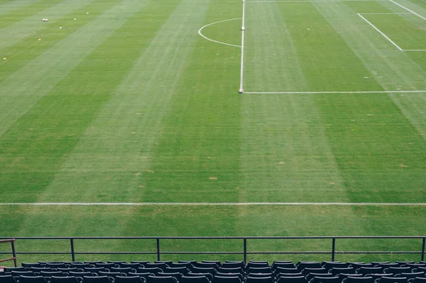Pohled Prázdné Fotbalové Hřiště Národy Fotbalovém Stadionu Během Propuknutí Pandemie — Stock fotografie
