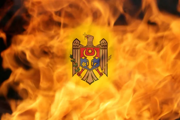 Moldova Yapılan Protestolara Son Verildi Alev Arka Planına Moldova Bayrağı — Stok fotoğraf