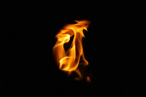 Llamas Fuego Demoníaco Silueta Águila Fuego Brasas Partículas Sobre Fondo — Foto de Stock