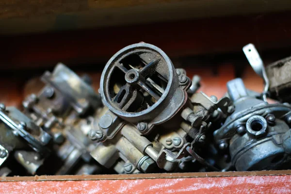 Vecchio Motore Benzina Sfondo Sfocato Reale Motore Auto Usate Testa — Foto Stock