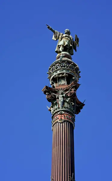 Kolumbusz Kristóf Emlékműve Barcelonai Kikötőben Kék Ellen Katalónia Spanyolország — Stock Fotó