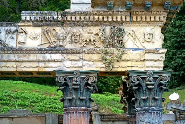 Antik Római Romok Szökőkút Schonbrunn Palace Vagy Schloss Schoenbrunn Császári — Stock Fotó