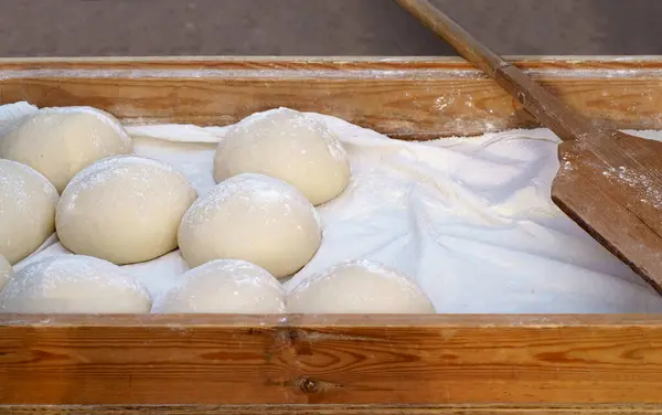 Μπορείτε Δοκιμάσετε Φρεσκοψημένο Ψωμί Στο Πανηγύρι Της Πόλης Royalty Free Φωτογραφίες Αρχείου