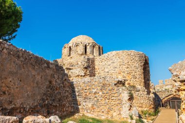 Bizans döneminden Aziz George Kilisesi - Alanya Şatosu 'ndaki İç Kale, Güney Türkiye.