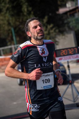 21 km MArathon Campi Flegrei 8. baskı, Napoli 12 Mart 2023 İtalya
